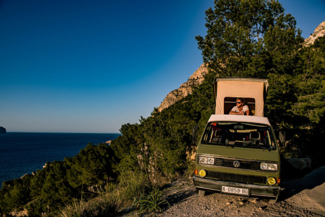 Lazy Bus Mallorca Lifestylefotografie Karin Lohberger Photography