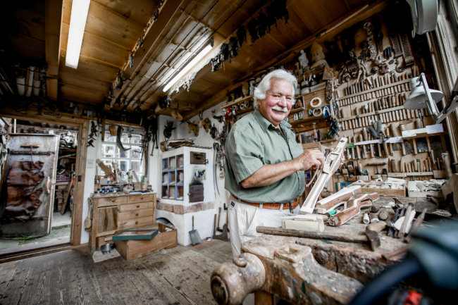 Armbrustmacher Handwerksfotografie Karin Lohberger Photography