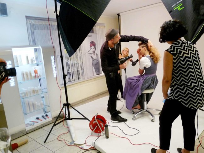 Backstage Karin Lohberger Werbefotografin